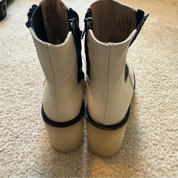 Free People James Chelsea Boot-Bone with Gum sole NWOT - Picture 6 of 12